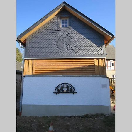 Mothsgut - moderne Ferienwohnung auf dem Bauernhof im Erzgebirge Oelsnitz  Exterior foto