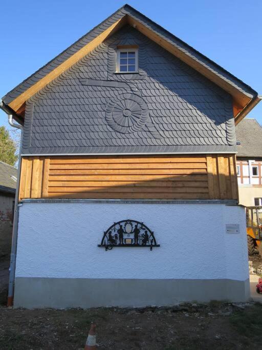 Mothsgut - moderne Ferienwohnung auf dem Bauernhof im Erzgebirge Oelsnitz  Exterior foto